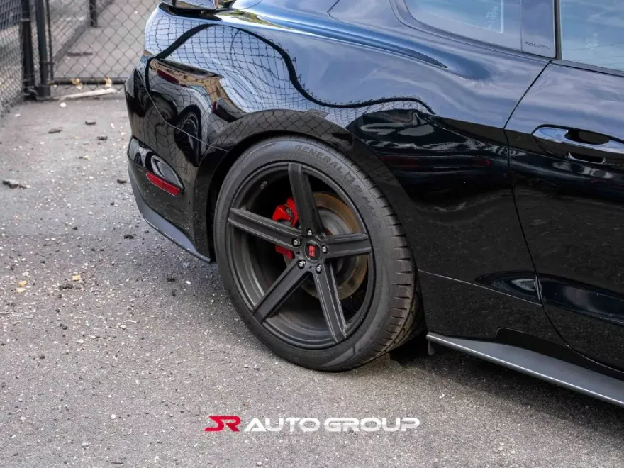 2021 Ford Mustang GT photo 1