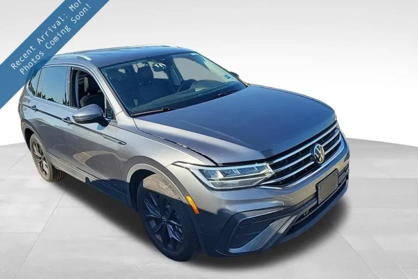 2024 Volkswagen Tiguan SE Wolfsburg Edition photo 1