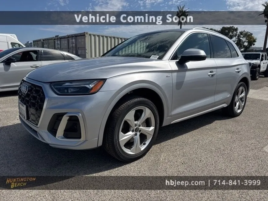 2022 Audi Q5 45 S line Premium Plus photo 1