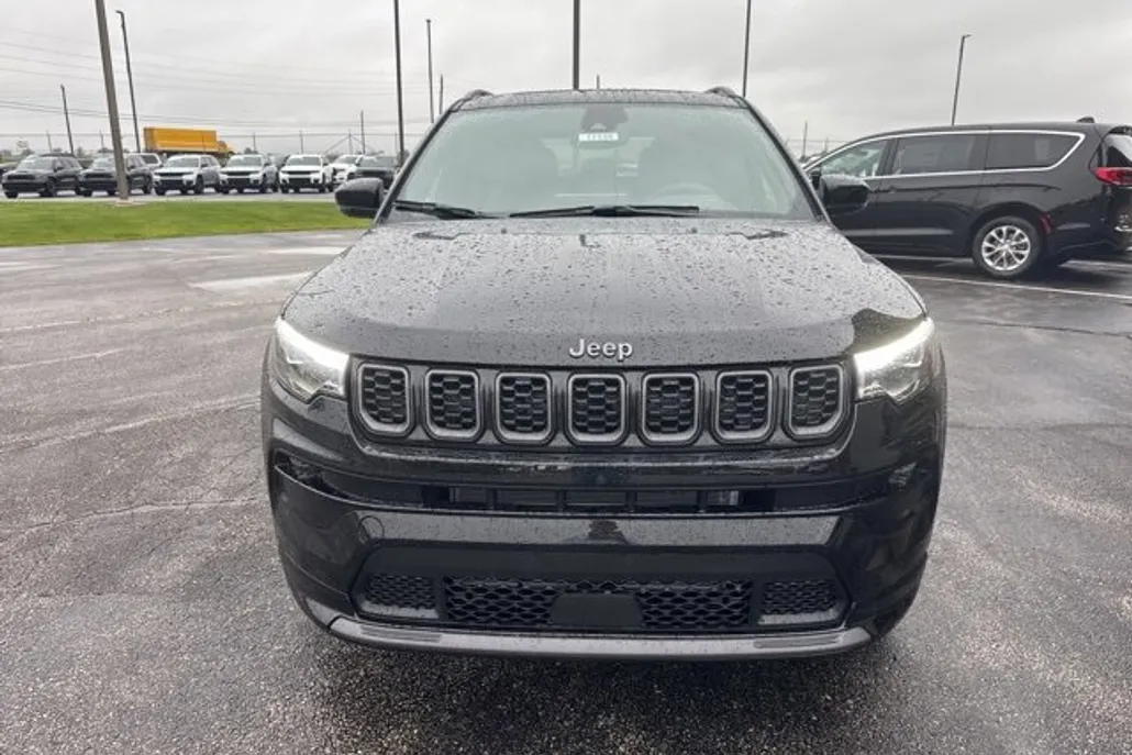 2025 Jeep Compass Limited photo 1