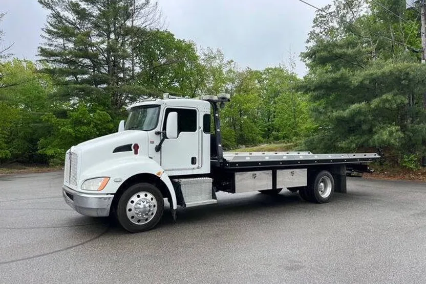 2009 Kenworth T3 Series photo 1