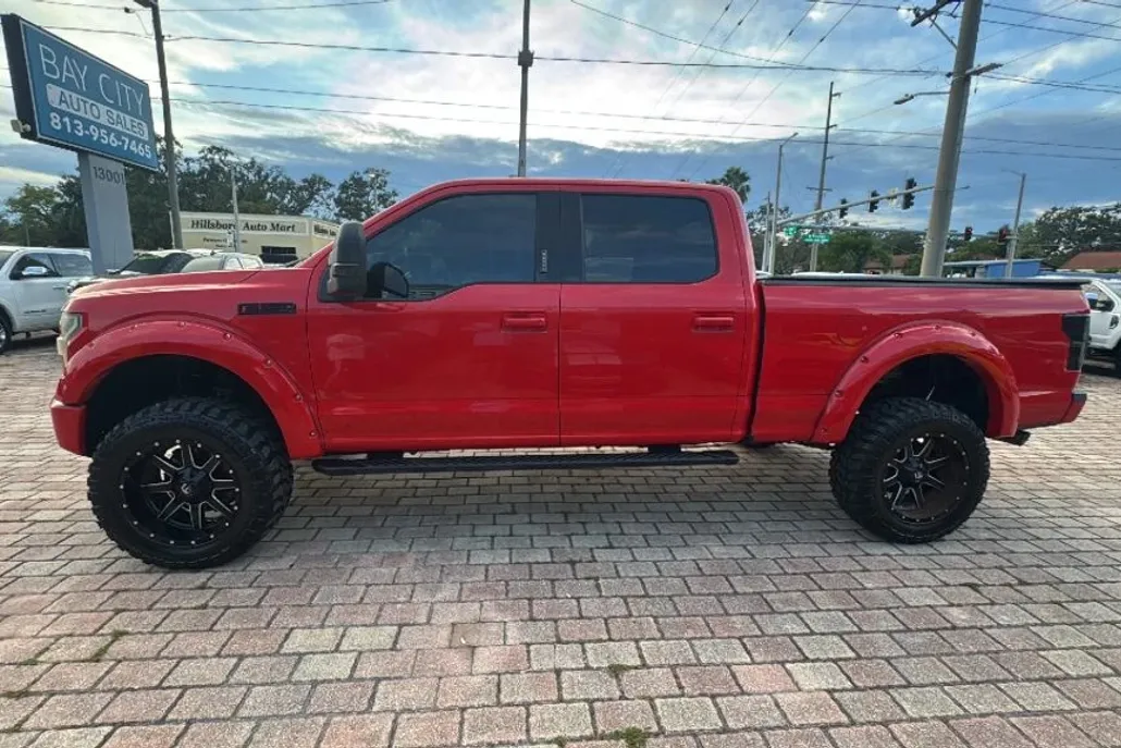2016 Ford F-150 photo 1