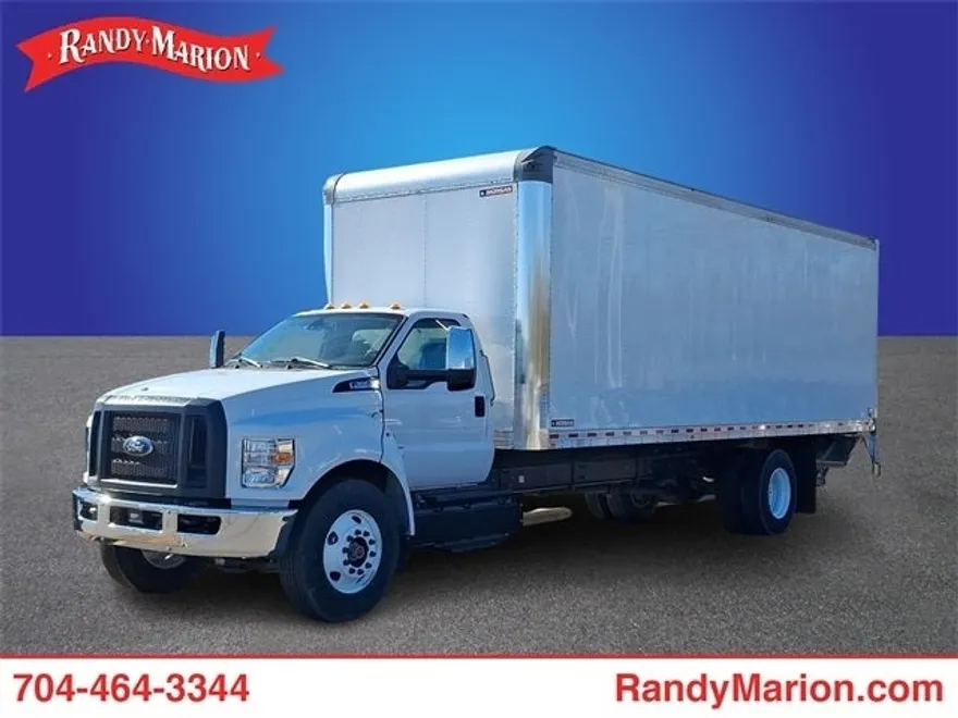 2023 Ford F-650 photo 1