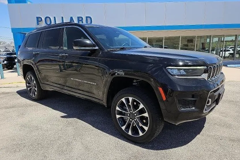 2021 Jeep Grand Cherokee Overland photo 1