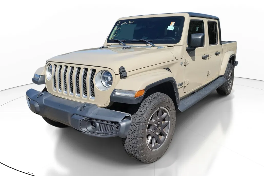 2022 Jeep Gladiator Overland photo 1