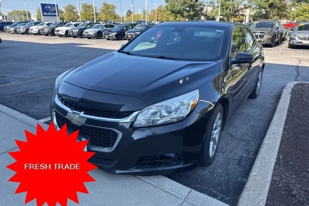 2015 Chevrolet Malibu 1LT photo 1