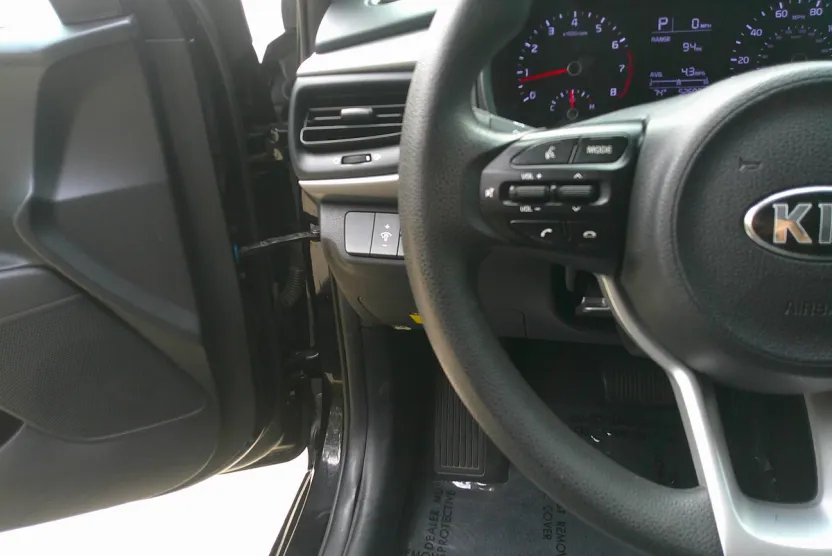 2020 Kia Rio LX photo 1