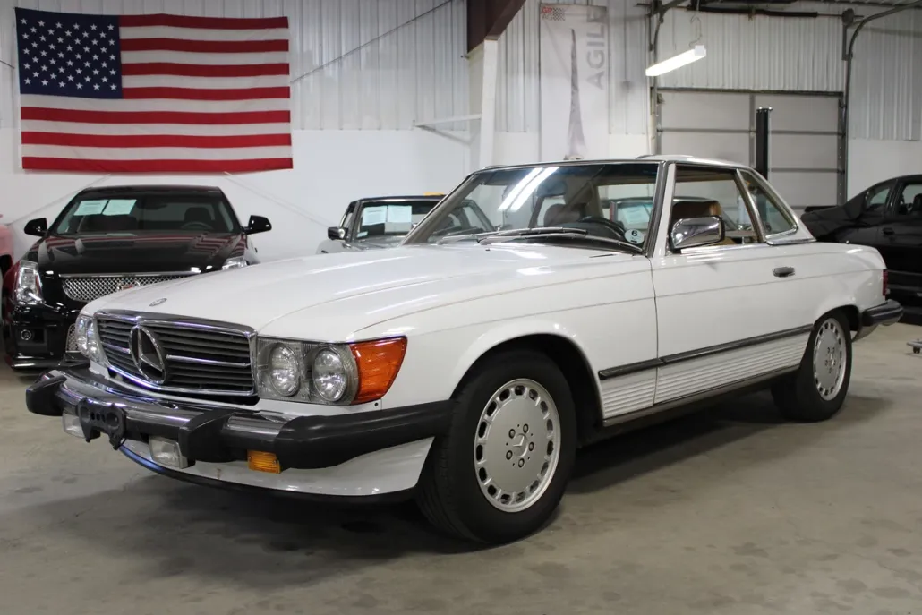 1989 Mercedes Benz 560 photo 1