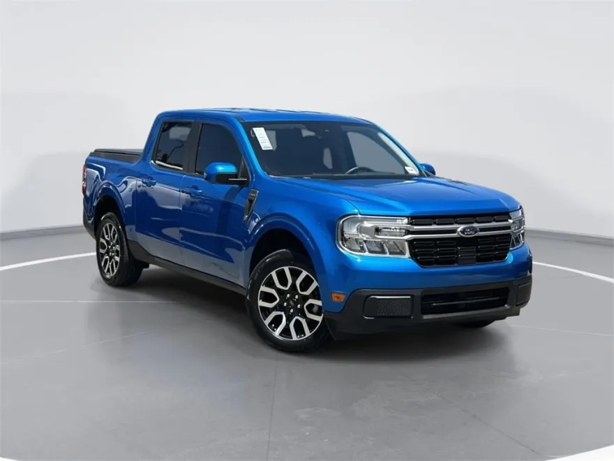 2022 Ford Maverick XL photo 1
