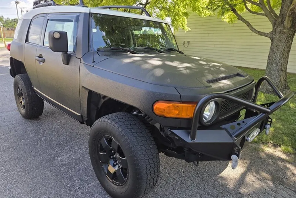 2008 Toyota FJ Cruiser Base photo 1