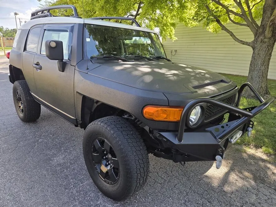 2008 Toyota FJ Cruiser Base photo 1