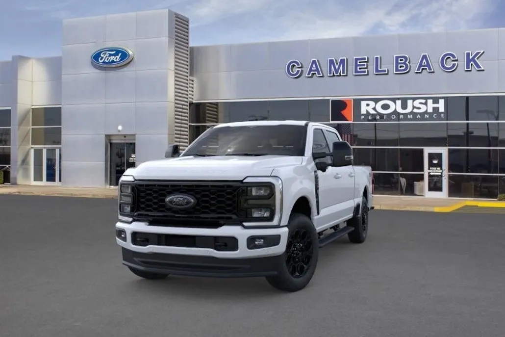 2026 Ford F-250 Lariat photo 1