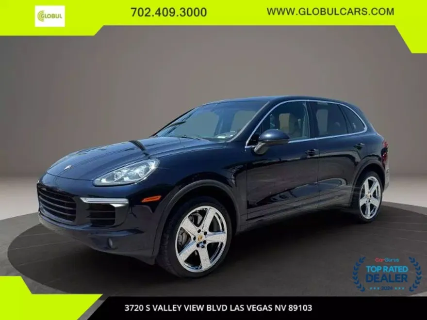 2017 Porsche Cayenne S photo 1