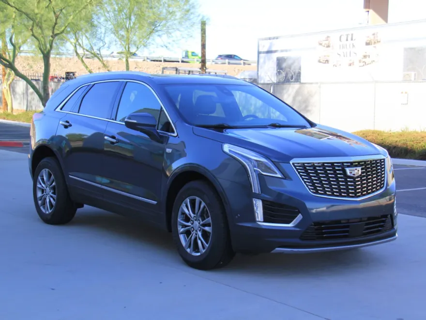 2021 Cadillac XT5 Premium Luxury photo 1