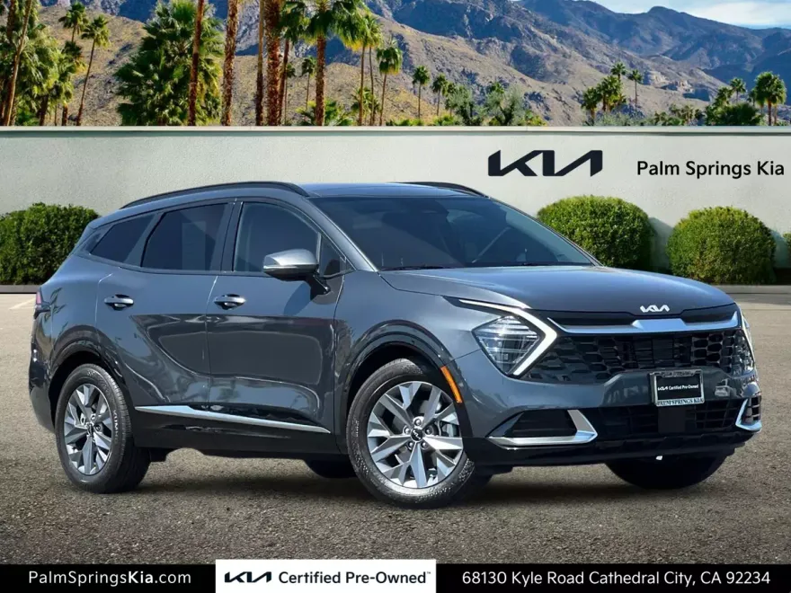 2024 Kia Sportage SX photo 1