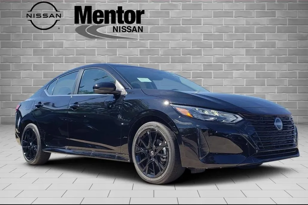 2025 Nissan Sentra SR Midnight Edition photo 1
