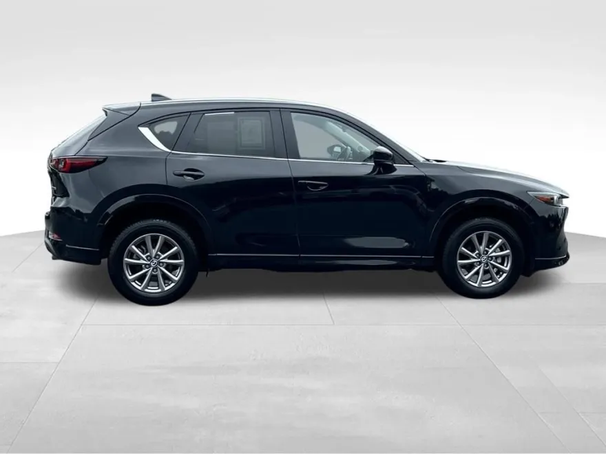 2025 Mazda CX-5 2.5 S Preferred photo 1