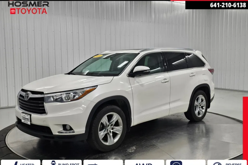 2021 Toyota Highlander XLE photo 1