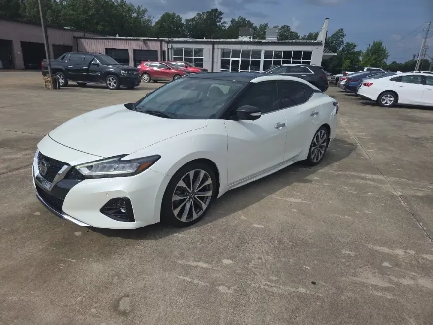 2021 Nissan Maxima Platinum photo 1