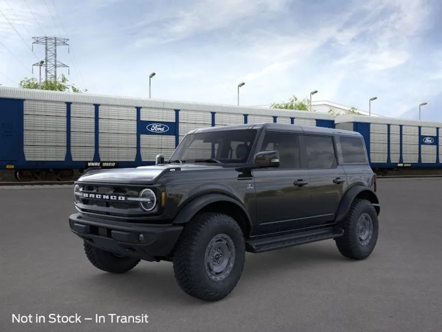 2025 Ford Bronco Outer Banks photo 1