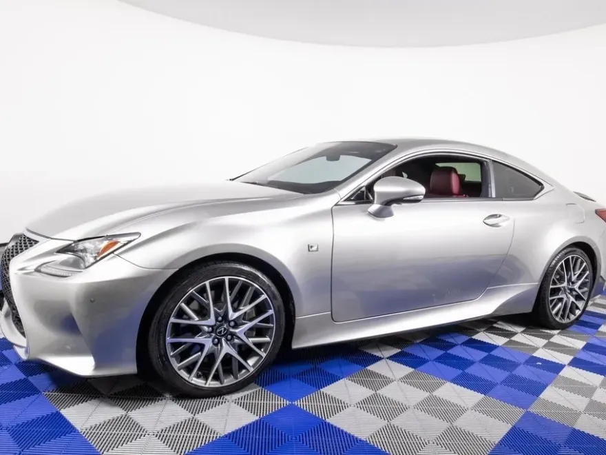 2017 Lexus RC 200t F SPORT photo 1