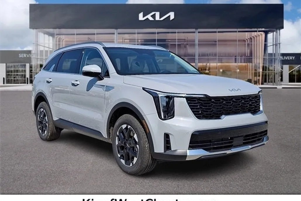 2025 Kia Sorento S photo 1