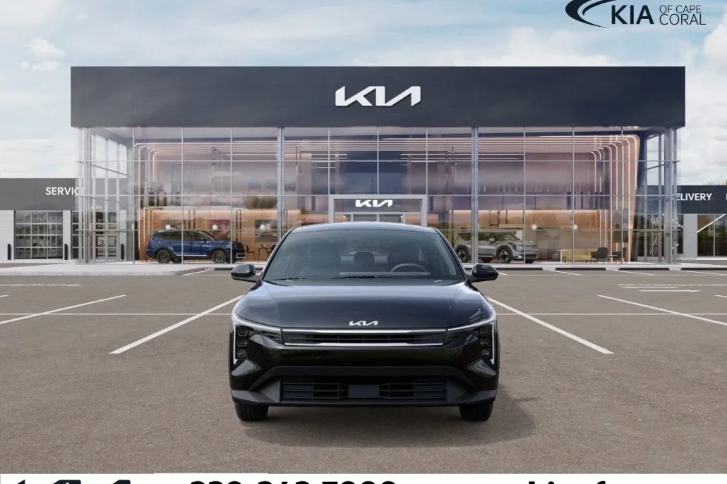 2025 Kia K4 LXS photo 1
