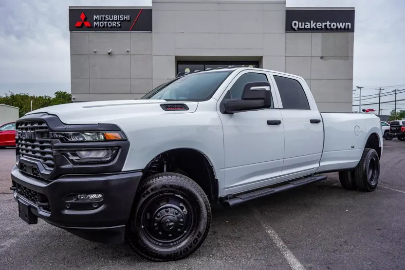 2025 Ram 3500 Tradesman photo 1