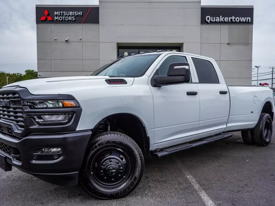 2025 Ram 3500 Tradesman photo 1