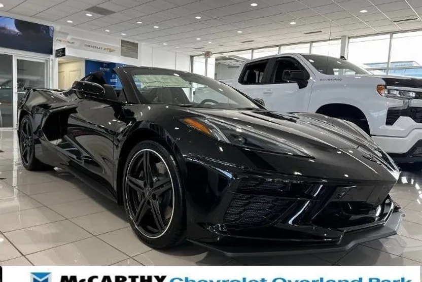 2025 Chevrolet Corvette Stingray 3LT photo 1