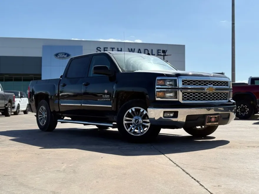 2014 Chevrolet Silverado 1500 LT photo 1