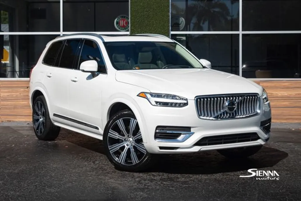 2022 Volvo XC90 Recharge T8 Inscription Expression photo 1