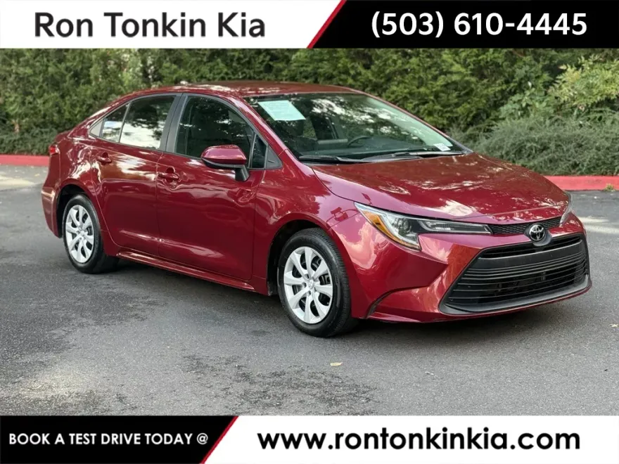 2024 Toyota Corolla LE photo 1