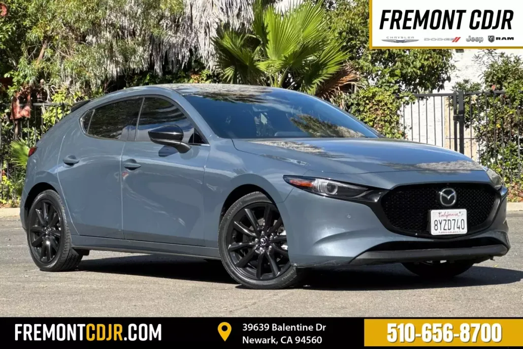 2021 Mazda Mazda3 Premium Plus photo 1
