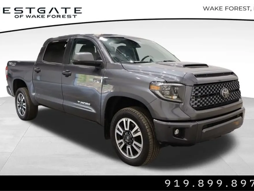 2020 Toyota Tundra SR5 CrewMax photo 1