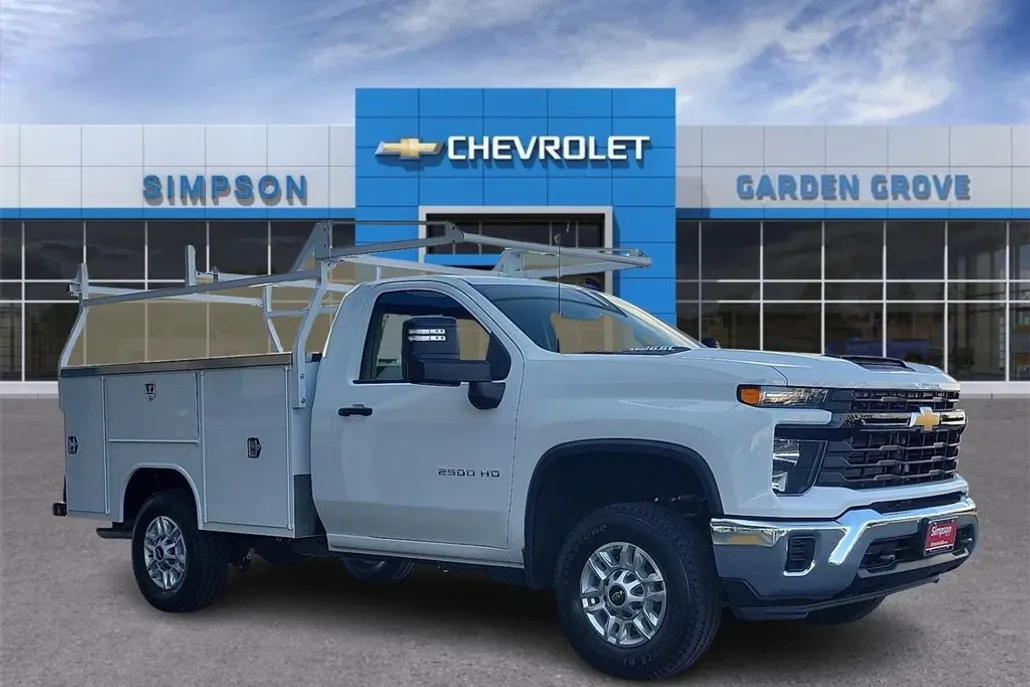 2026 Chevrolet Silverado 2500HD photo 1