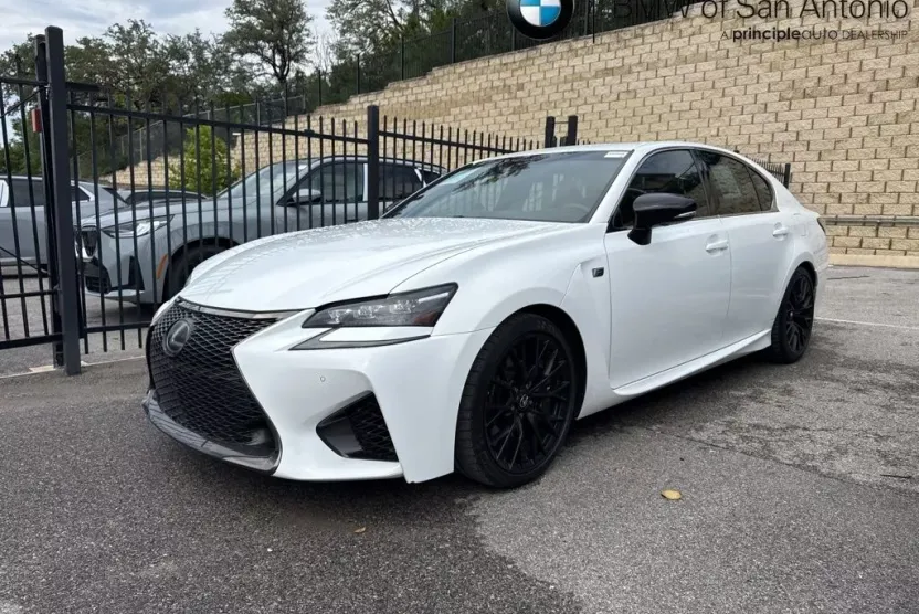 2020 Lexus GS F photo 1