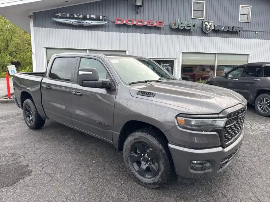 2025 Ram 1500 Tradesman photo 1