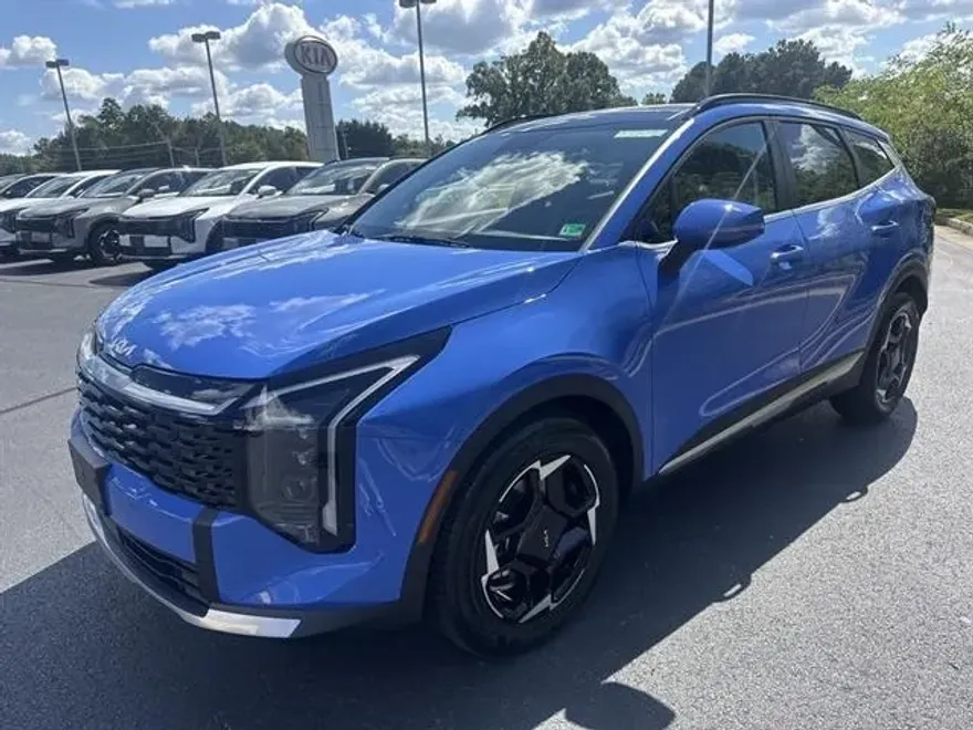 2026 Kia Sportage EX photo 1