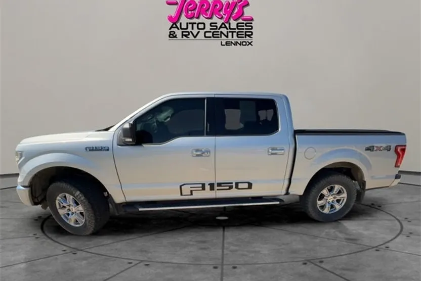 2016 Ford F-150 XLT photo 1