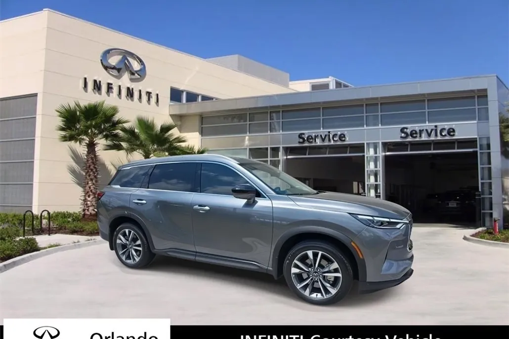 2025 Infiniti QX60 Luxe photo 1