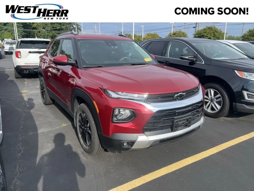 2021 Chevrolet Trailblazer LT photo 1