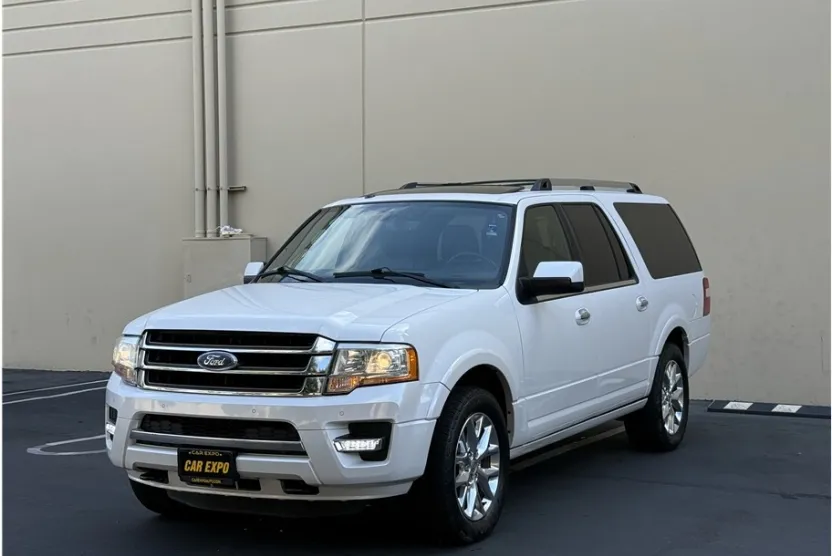 2015 Ford Expedition EL Limited photo 1