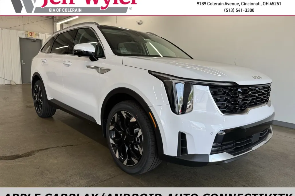 2025 Kia Sorento SX photo 1