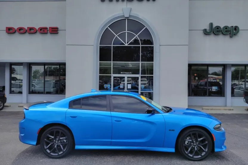 2023 Dodge Charger R/T photo 1
