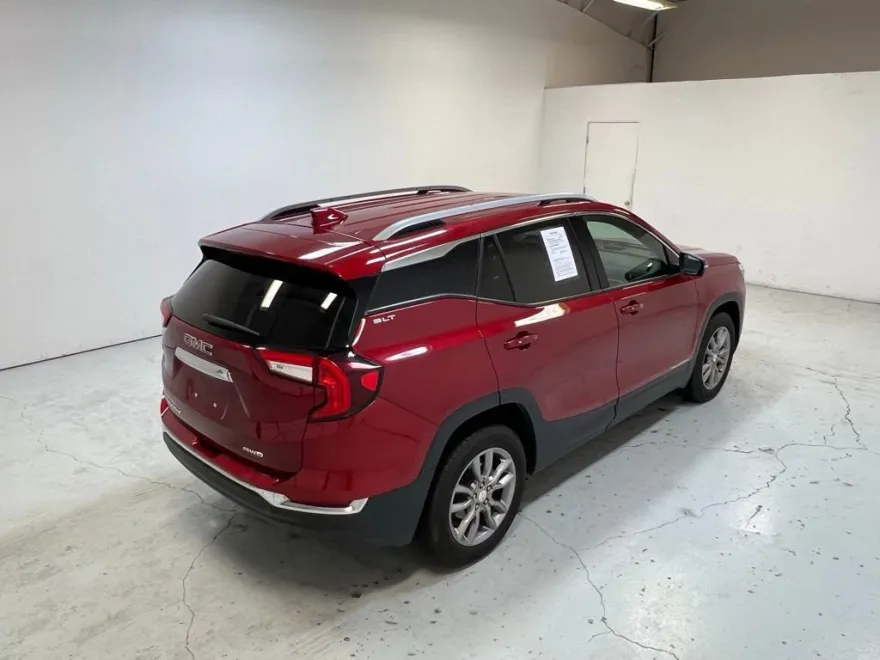 2022 Gmc Terrain SLT photo 1