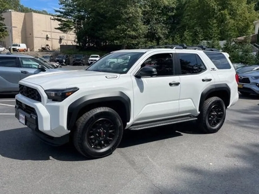 2025 Toyota 4Runner TRD Premium photo 1