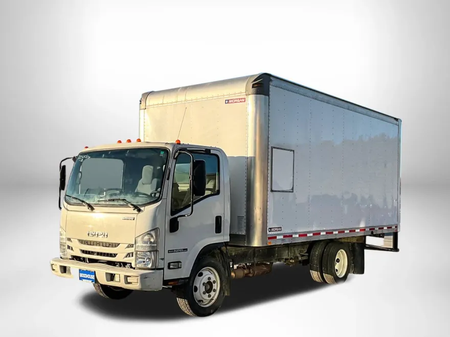2018 Isuzu NPR photo 1