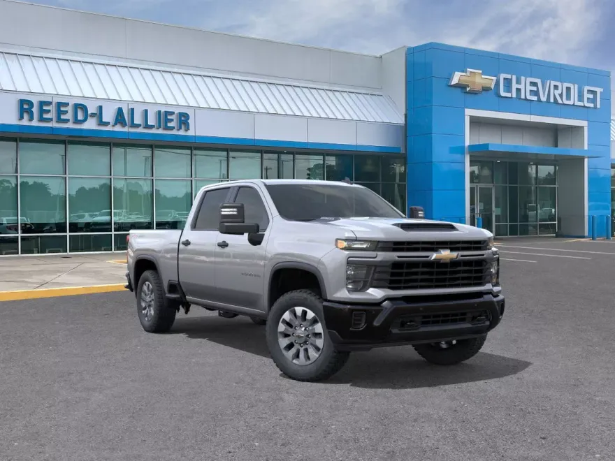 2026 Chevrolet Silverado 2500HD Custom photo 1