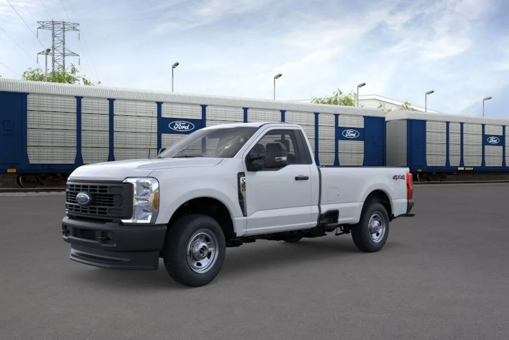 2025 Ford F-350 XL photo 1